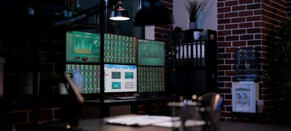 interior-of-forex-stock-market-workstation-with-mu-2025-02-19-07-29-05-utc